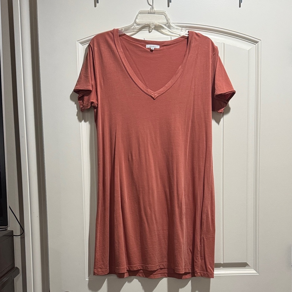 V-Neck Short Sleeve Women's Dress in Rustic Rose